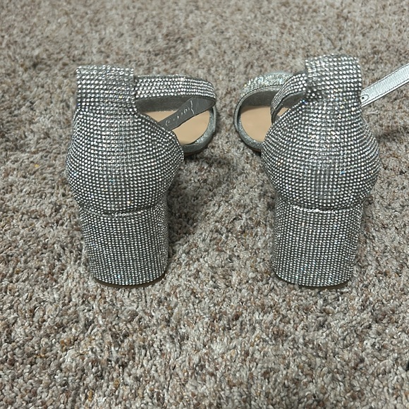 I'm selling silver sparkly high heels from Dillards size 7 in women's - Picture 2 of 2